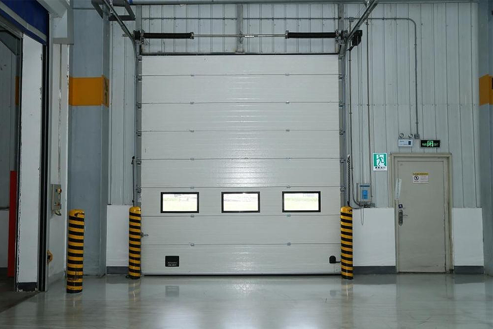 industrial sectional door